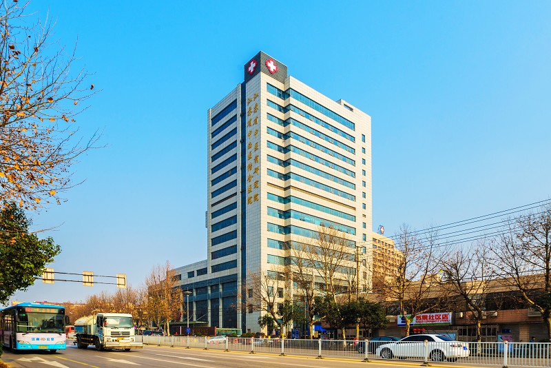 南京不銹鋼復(fù)合管案例-江蘇省中西醫(yī)結(jié)合醫(yī)院